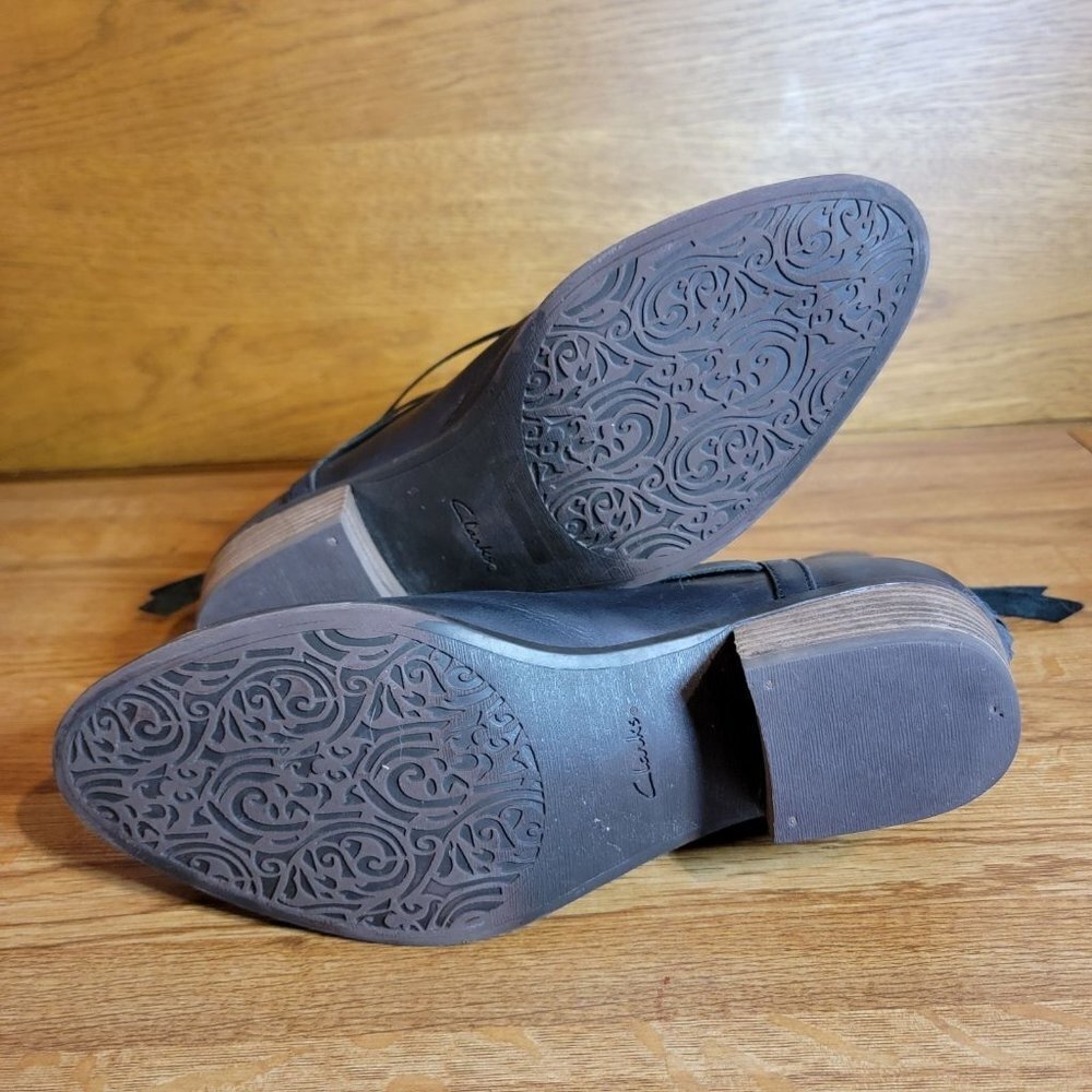 Clarks Spye Celeste Boots - Picture 7 of 9